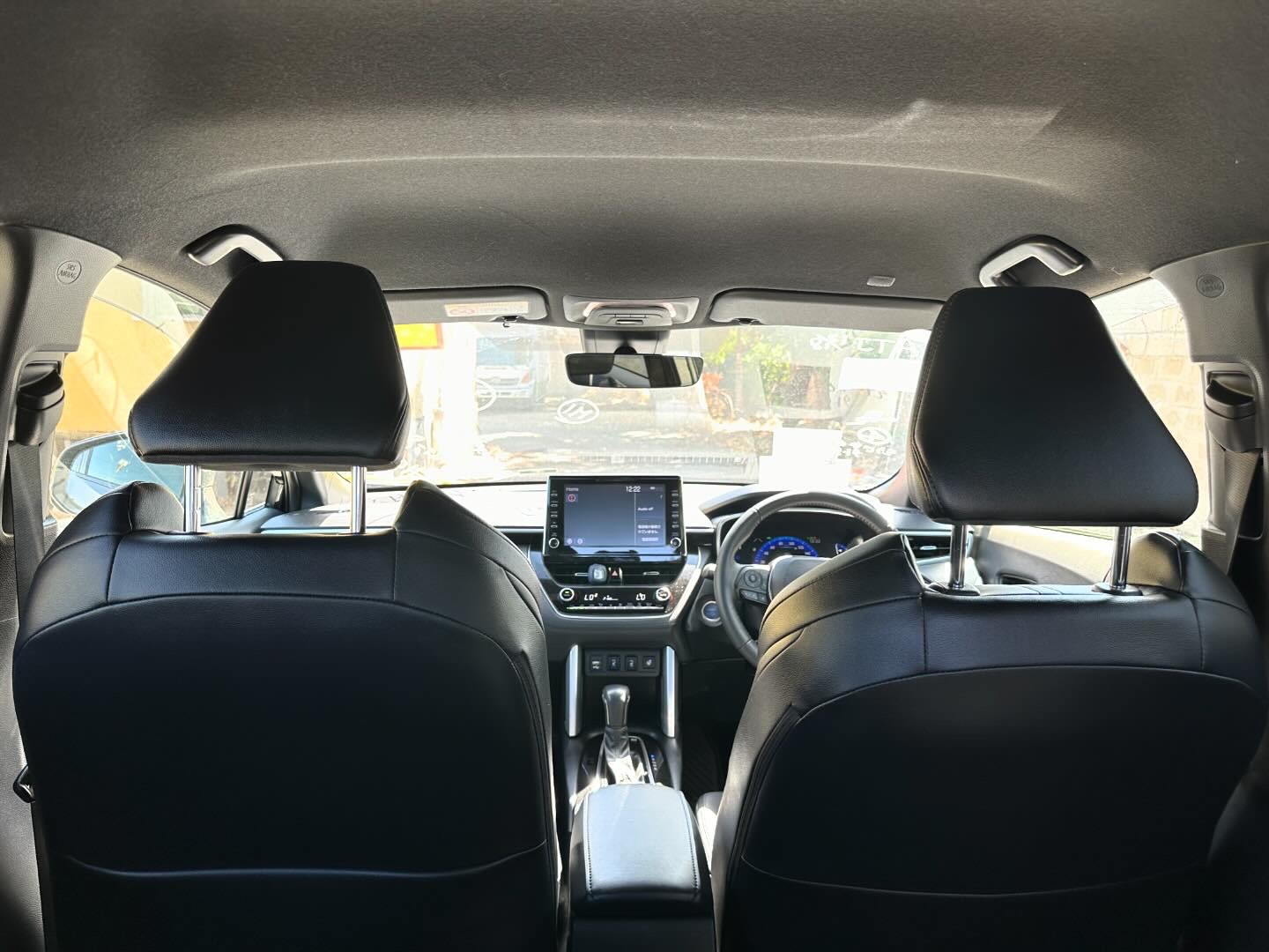 2022 Toyota Corolla Cross Z (Hybrid) - Image 10